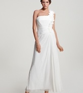 Be the belle of the ball in this captivating creation from Tadashi Shoji. Airy silk petals provide an elegant finishing touch to the one-shoulder silhouette.