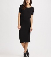 A versatile design of luxe jersey with a draped cowlneck that can be worn front or back.CownleckShort sleevesPullover styleAbout 26 from natural waist95% viscose/5% elastaneMachine washMade in Italy of imported fabricModel shown is 5'8½ (174cm) wearing US size 4.