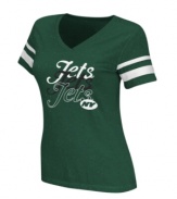 Flaunt your team spirit with the chic sparkle and vintage varsity feel of this New York Jets tee from Reebok. (Clearance)