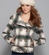 Dollhouse's plaid jacket is oh-so-cute with a fashionable length that is nothing short of chic! Wear it with jeans or a flirty mini skirt for some preppy fun.