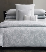 A dobby design of small diamonds brings intriguing texture to this solid Calvin Klein bedskirt in pure combed cotton. Coordinates with the Laurel bedding collection. Split corners.