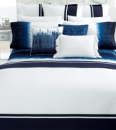 Smart waves of light blue create a multifaceted look upon this herringbone bedskirt from Lauren Ralph Lauren. Its unique pattern frames the Indigo Modern bedding with luxurious color. (Clearance)