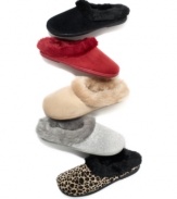 Step into cozy comfort with these cute clog slippers from Charter Club, featuring fabulous faux fur trim. They're the perfect around-the-house footwear.