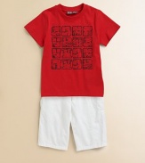 A classic cotton pair gets a little edgy with ultra-cool zippers.Front button closureZip flyAdjustable waistband with belt loopsTwo front side pockets with zipper closureTwo back slash pocketsCottonMachine washImported