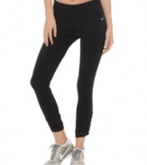 These sporty leggings from Nike are athletic essentials. Rendered from stretchy Dri-Fit fabric, you'll stay cool no matter where you workout takes you!