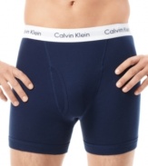 An instant classic from Calvin Klein. This two pack combines boxer-like freedom and brief-like support.