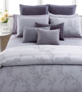 A peaceful setting! Journey off to sleep surrounded by this Vera Wang Trailing Vines duvet cover, featuring a muted floral pattern. Button closure.