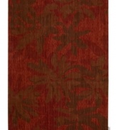 Incredible dimension and chic design are brought to the foreground of floor fashion with the Urban area rug from Calvin Klein. Layering modern floral graphics in subtle, coordinating tones, this area rug is crafted of durable wool and nylon to give supreme texture to any space.