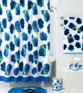 Your bath, in bloom. Taking inspiration from American artist Vera Neumann's classic silk scarves, these shower curtain hooks feature bold, modern poppies in refreshing shades of blue.