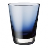 Add bold color to entertaining with brilliant crystal Villeroy & Boch tumblers in rich, saturated hues. They're perfect for serving cocktails, juices and water alike.