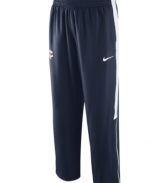 Stay ahead of the game and show your support anytime with these Connecticut Huskies NCAA basketball pants featuring Dri-Fit technology from Nike.