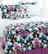Options are always in fashion. It's easy to create the bed of your dreams with the Lisette reversible comforter set – the comforter, shams, sheeting and decorative pillows each reverse to stylish prints in chic hues that mix and match for fun, coordinated looks you'll love. (Clearance)