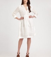 A heavenly combination of an airy fabrication and a classic silhouette is complemented flawlessly by delicate pleats. Collar neckThree-quarter sleevesPleat detailsButton placketAllover printBack yokeCotton liningAbout 27 from natural waistRamieDry cleanImported Model shown is 5'10 (177cm) wearing US size 4. 