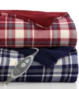 A classic plaid pattern give your space a touch of homespun charm in this Microplush Plaid Reversible Heated Throw, featuring lush texture and a variety of heat settings so you can find your perfect temperature.