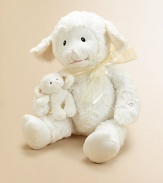 This adorably soft white lamb with matching white ribbon plays Brahm's Lullaby to help baby fall asleep. Lena lamb is the perfect addition to any nursery and makes a great newborn gift!6.5H X 11.5W X 9DPolyesterSurface washRecommended for ages 0 and upImported