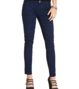 Get your print on in these twill skinny pants from Freestyle! Sports a timeless five-pocket style and rich, houndstooth design.