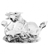 Mark the Year of the Dragon with an exquisite Baccarat crystal figurine. The revered Chinese zodiac symbol makes it a year you'll always remember.