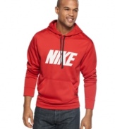 Good game, better layer. This hoodie from Nike is a step up from your usual casual hoodie.