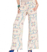 Captivating print plus palazzo style make these trousers from Jessica Simpson a bold statement piece!