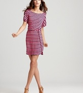 Evoke nautical chic in this Splendid striped dress, finished with a waist-cinching tie.