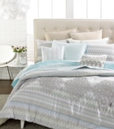 The Laurel Rose quilted sham from Home by Steve Madden transforms your bed into a modern work of art with an allover floral pattern and flat piping trim.