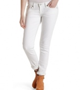 Break up your blues with a pair of white wash denim from Levi's – a great addition to your collection of skinny jeans!