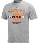 Get ready to rally! Cheer your San Francisco Giants to a win in this MLB t-shirt from Majestic.