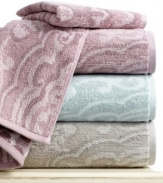 A tonal medallion design lends chic sophistication to the bath in this Lauren by Ralph Lauren Carlisle Medallion hand towel. Finished in pure cotton for a soft hand. Choose from three soft hues.