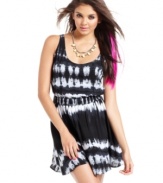 A super-vivid tie-dye print makes this flirty Material Girl dress all about boho-cool!