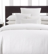 Clean and simple. Crafted of ultra-soft 300-thread count combed cotton percale, these pillowcases from Calvin Klein are the perfect complement to the Mykonos bedding collection.