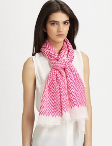 A luxurious blend of silk and cashmere with a graphic zig-zag print for an eye-catching style. 60% silk/40% cashmereAbout 40 X 78Dry cleanImported 
