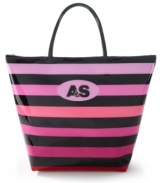Remember a name full of rich history with this logo-printed zip-top tote, a smart solution to carrying in comfort and a lively tribute to a stylish name. Family run until 1955, Abraham & Straus' flagship store on Fulton Street in Brooklyn, New York, attracted the masses with its remarkable art deco style and envelope-pushing attractions, such as fashion-forward window displays of living mannequins and in-store runway shows.