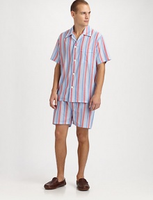 Classic-fitting loungewear set in lightweight cotton batiste for ultimate comfort. Machine wash. Imported.SHIRTButtonfrontSpread collarChest patch pocketSHORTSButton flyAdjustable two-button waistNo pocketsInseam, about 3½