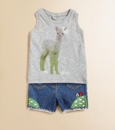 Colorful embroidery adds character and style to an everyday pair of cozy denim shorts.Front button closureAdjustable waist with belt loopsZip flyTwo front patch pockets with button down flapsBack logo patchEmbroidered hem98% cotton/2% elastaneMachine washImported