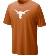 Keep team spirit rolling with this Texas Longhorns NCAA t-shirt from Nike.