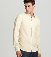 The understated color of this handsome shirt demonstrates your keen eye for trends. A smart addition to your casual wardrobe from Burberry Brit.