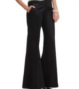 The ultra-wide leg of these GUESS? tuxedo pants makes them totally on-trend and wildly chic. Pair with everything from a white shirt to a strappy tank!