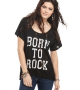 Declare what you were born to do in cool, grunge-like fashion with this shredded message tee from The Classic!
