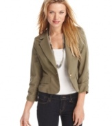 Pair this military-chic blazer with a pair of dark rinse jeans for a look that's on the first line of fashion!