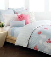 Beauty in bloom. A profuse plumeria print flourishes on this stylish set from Style&co., transforming your space with a casual, yet captivating, look. Set includes comforter and two king shams.