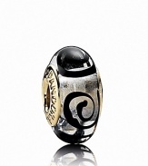 Artsy spirals adorn this glossy murano glass charm. Logo-engraved 14K gold trim expresses the PANDORA signature.