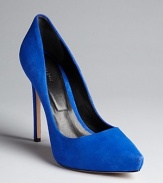 Classic and to the point, Rachel Roy's timeless Gardner pumps boast a sharp toe and a hidden platform.