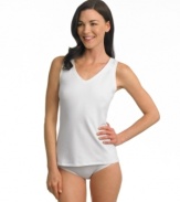 A fitted cut with a bit of stretch, this Staycool tank by Jockey layers easily and keeps you cool. Style #2094
