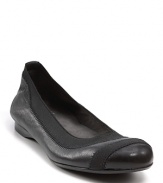 Treat yourself or a loved one to pretty leather ballet flats with black elastic trim along toe and opening.