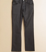 Classic jeans get a modern update with a coated, leather-like appearance in a skinny, stretchy silhouette.Front button closureWaistband with belt loopsZip flyFive-pocket style64% cotton/32% polyester/4% spandexMachine washImported
