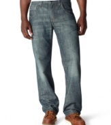 Kick back and relax. These Levi's loose fit jeans make casual style comfortable.