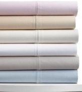 Slip into luxury. Sumptuously smooth 800-thread count Egyptian cotton transforms your bed into an indulgent oasis with this Charter Club sheet set. Flat sheet and pillowcases are finished with hemstitch detail.