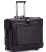 You're flying with the lightweight appeal and incredible convenience of this case. Four 360-degree spinners respond to the simple flick of your wrist, while built-in organizational pockets and an add-a-bag strap let you add on more without feeling weighed down. Limited lifetime warranty. Qualifies for Rebate