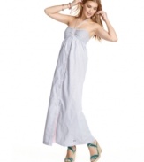 Tommy Girl takes the shirtdress to new lengths in this striped halter maxi dress! Style it with your fave sandals for an easy day outfit that's preppy and cute!