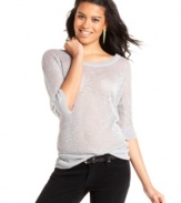 A cute slub knit sweater to get you through laid-back days, this piece from Pink Rose sports ribbed finishes and a comfy-cozy fit.